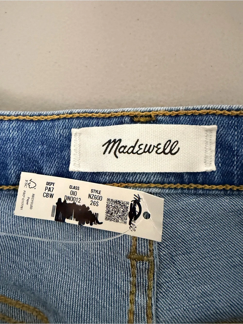 Madewell Short Flare Crop Jeans NWT Size 26S Medium Wash Super Stretch Raw Hem